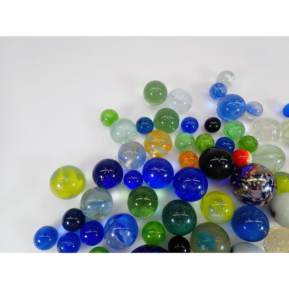 Vintage‎ Glass Marbles Lot Mixed Colors Sizes Swirls Cat Eyes 114 Pcs - Picture 3 of 15